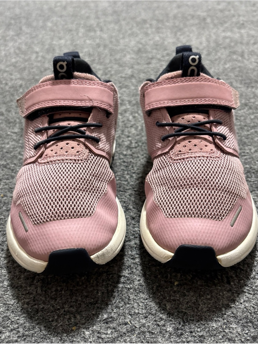 On Running Kids Blush Pink Mesh Strap Sneakers - Picture 2 of 6